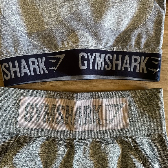 Gymshark Flex Crop Top Long Sleeve Active Gray Shirt and Pants included - Picture 4 of 11